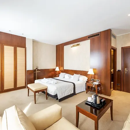 Hotel Ascot-3
